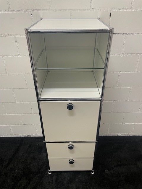 Shelf white