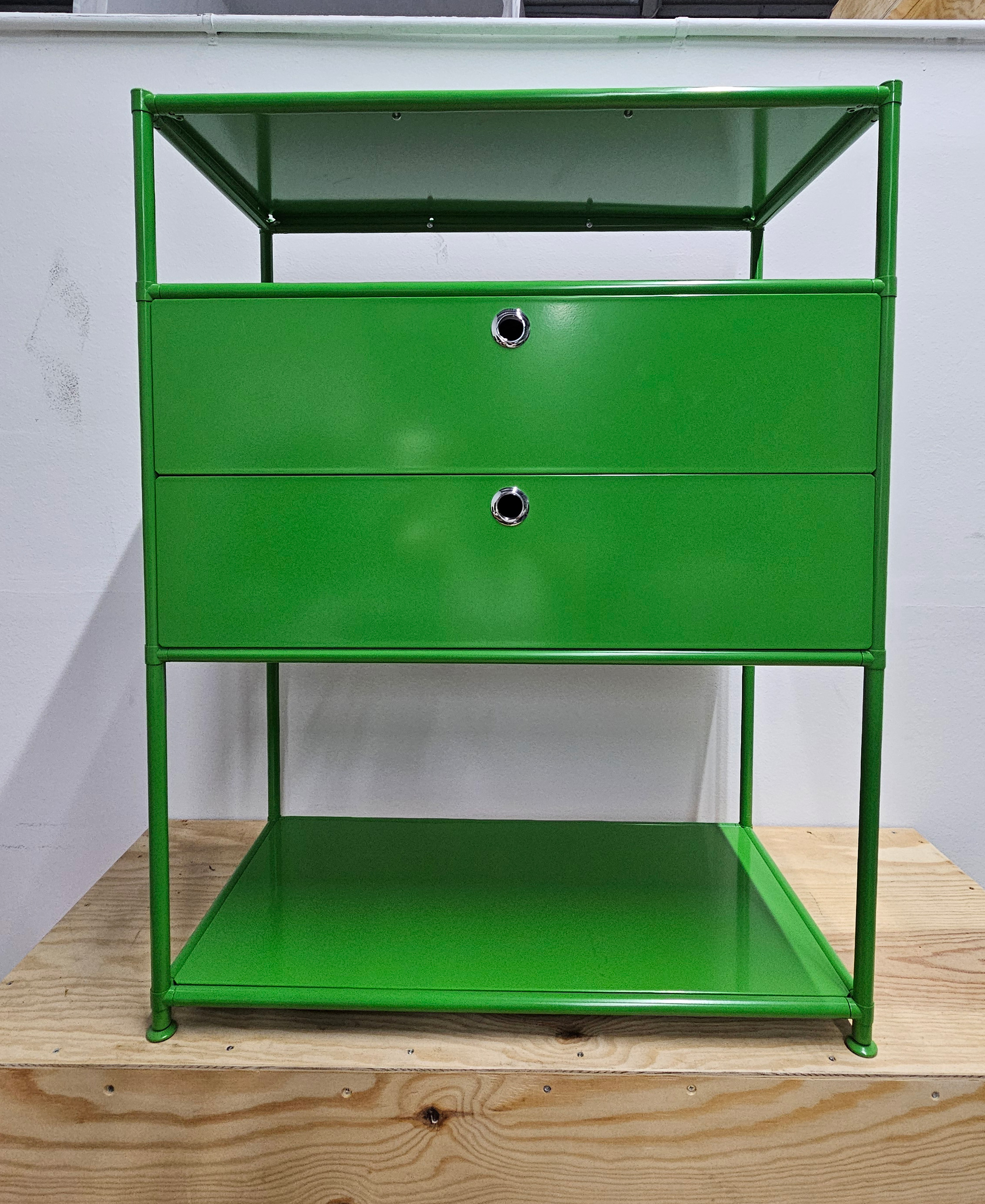 Shelf Apple Green