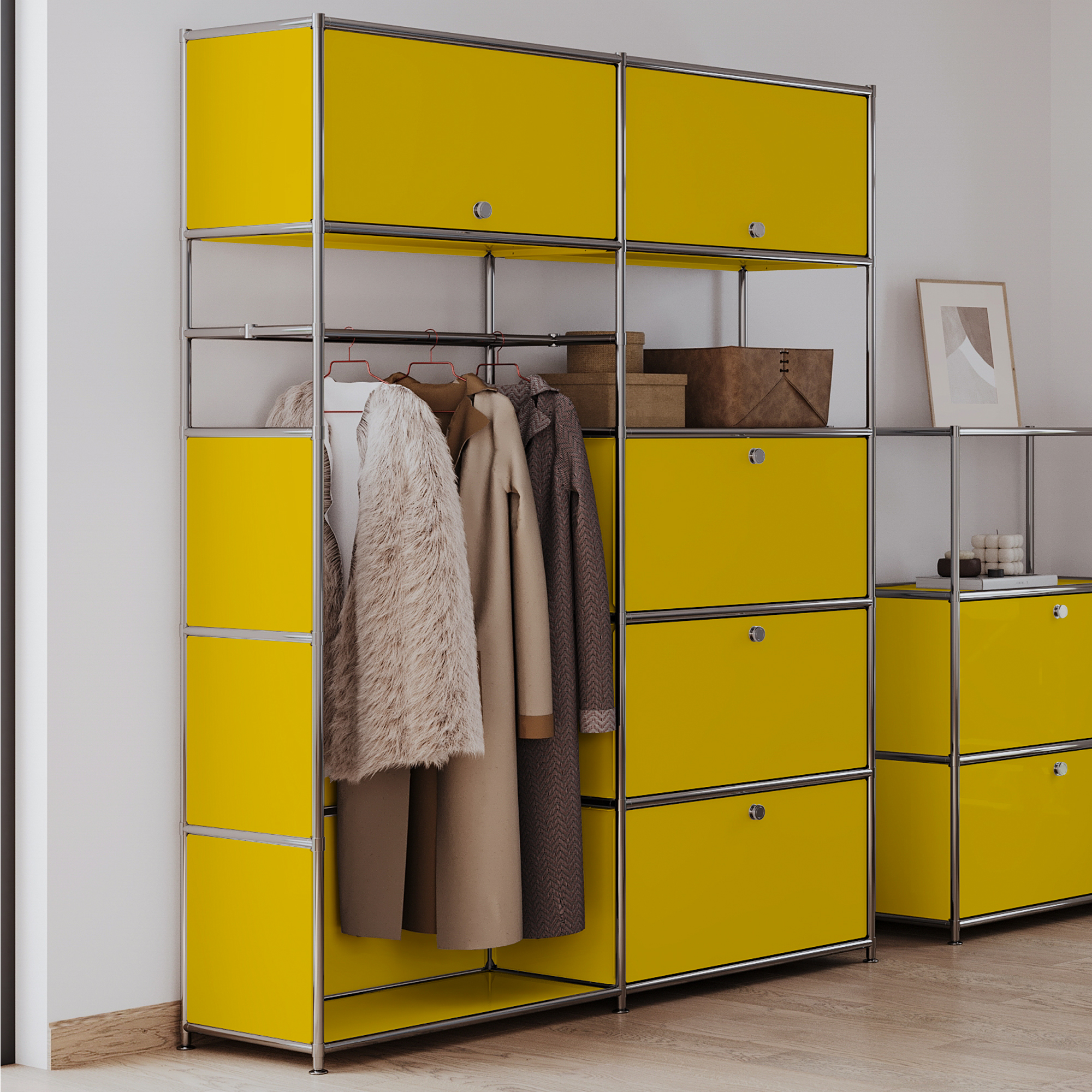 Wardrobe 916