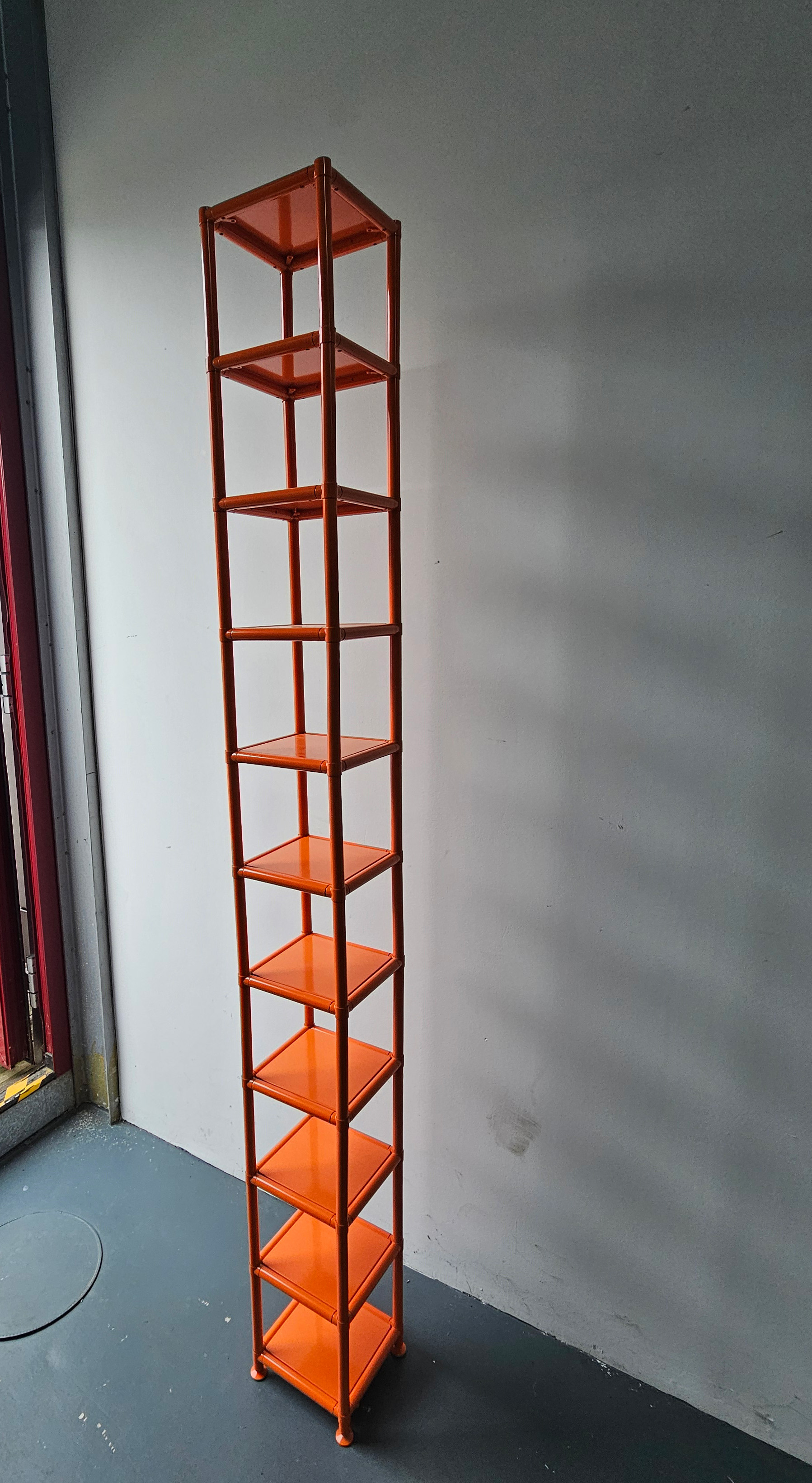 Shelf orange with small panels