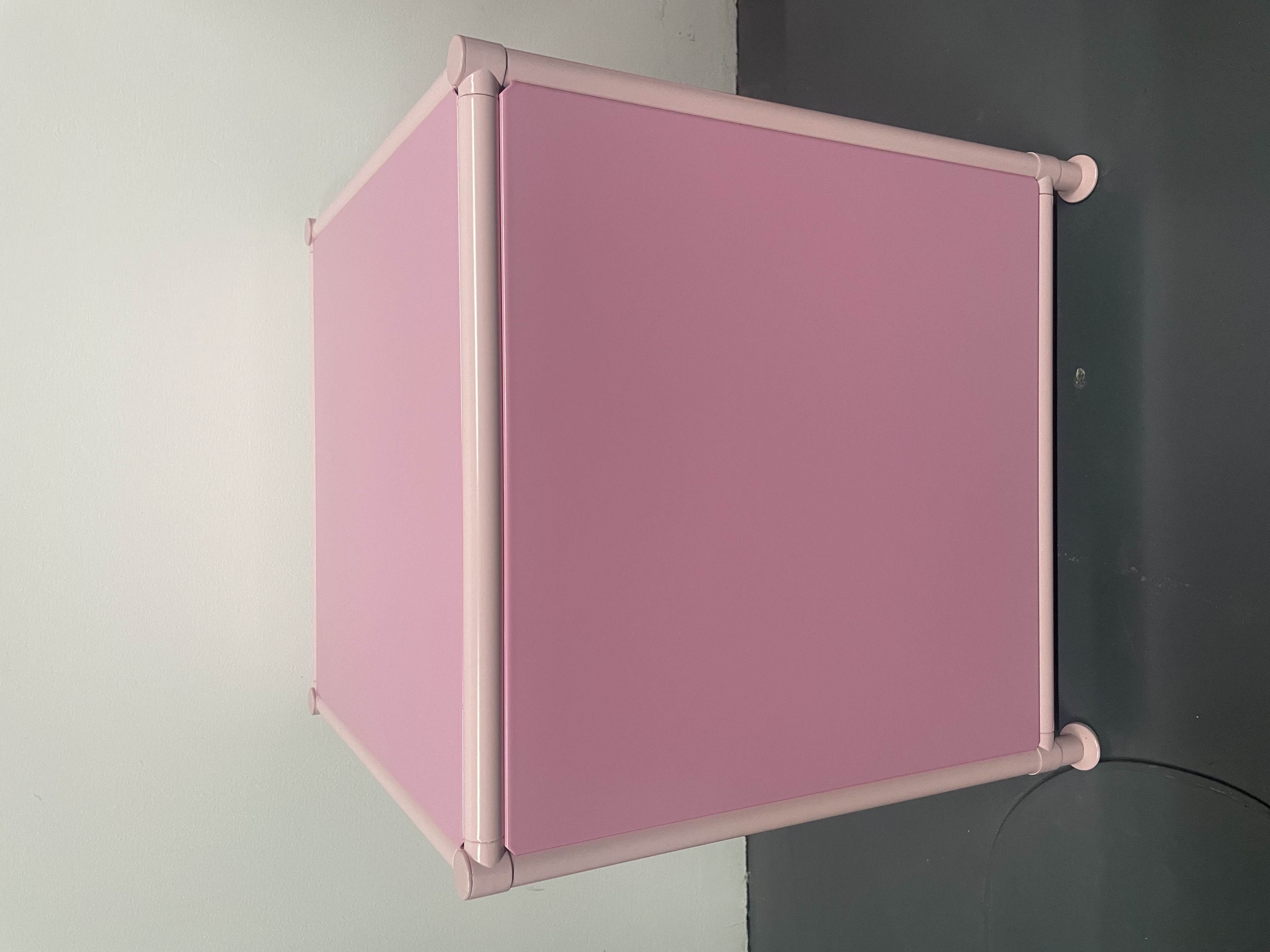 Cube Pink
